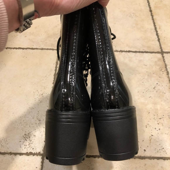 NWOB Jeffrey Campbell Fog Waterproof Boot - Picture 3 of 4
